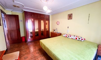 Resale - Villa - Guardamar del Segura - Guardamar pueblo