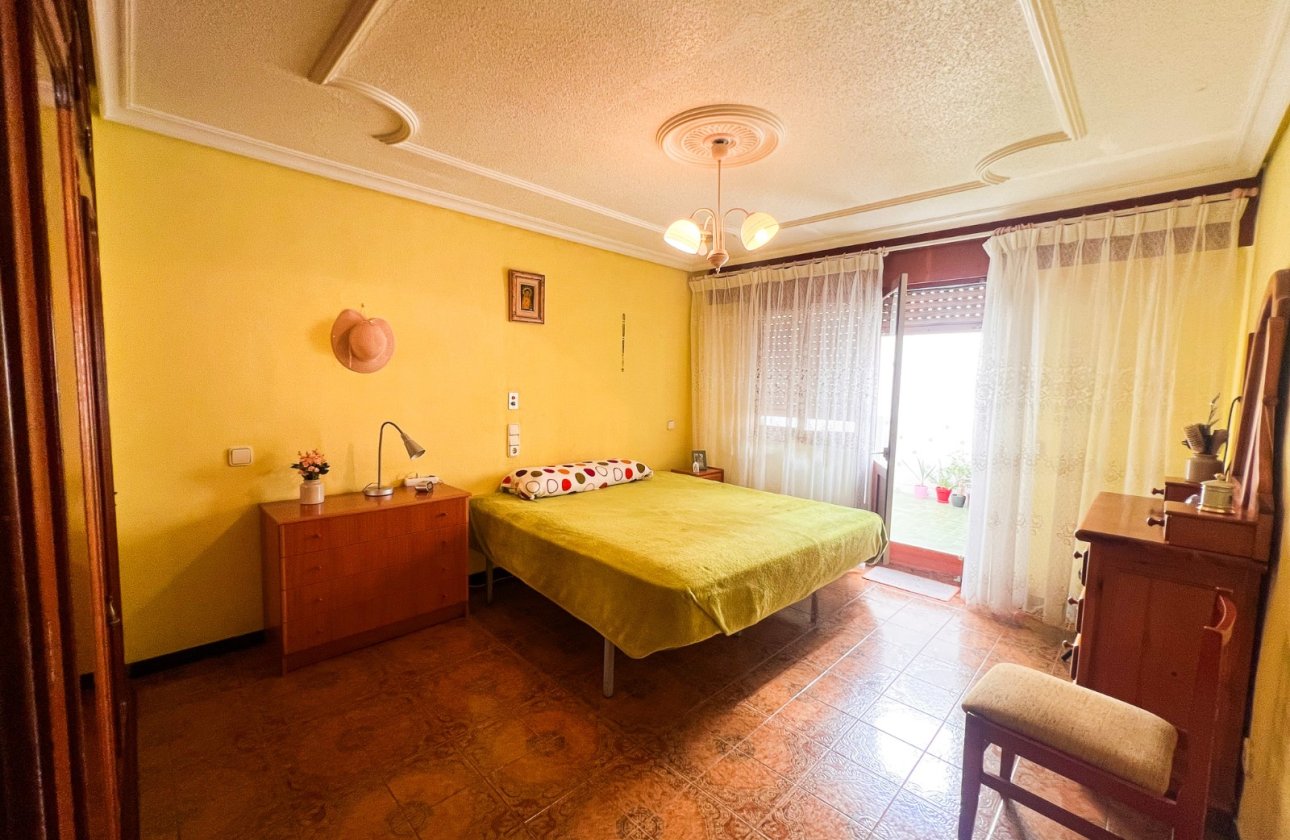 Resale - Villa - Guardamar del Segura - Guardamar pueblo