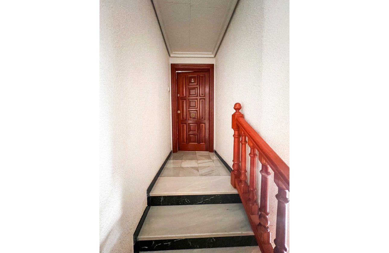 Resale - Villa - Guardamar del Segura - Guardamar pueblo