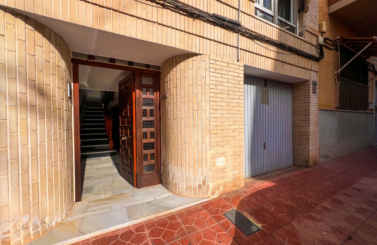Resale - Villa - Guardamar del Segura - Guardamar pueblo