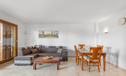 Resale - Apartment / flat - Torrevieja - Punta Prima