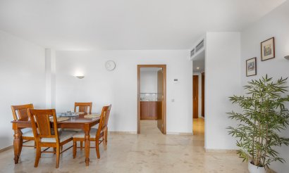 Resale - Apartment / flat - Torrevieja - Punta Prima
