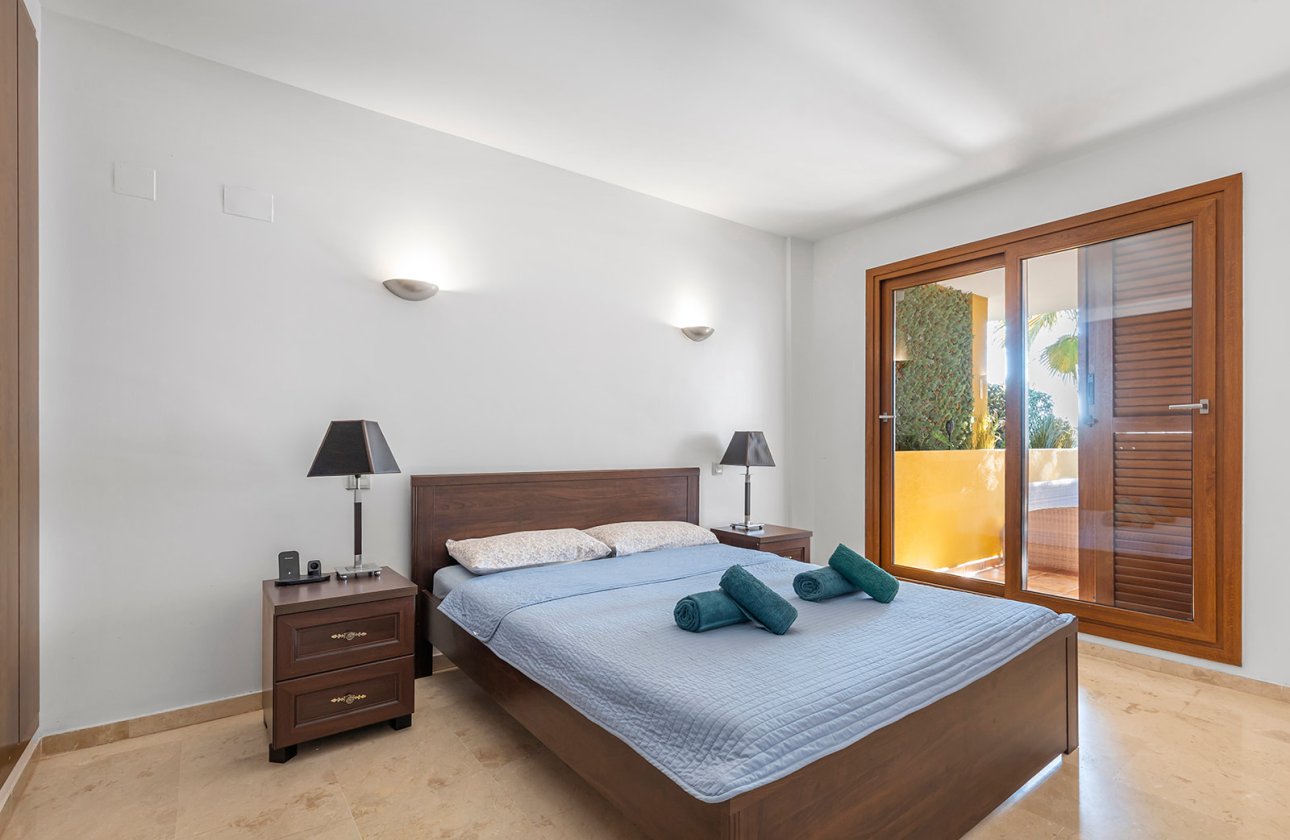Resale - Apartment / flat - Torrevieja - Punta Prima