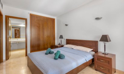 Resale - Apartment / flat - Torrevieja - Punta Prima