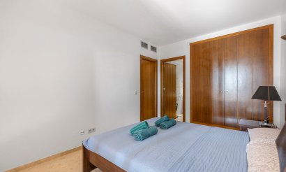 Resale - Apartment / flat - Torrevieja - Punta Prima