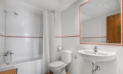 Resale - Apartment / flat - Torrevieja - Punta Prima