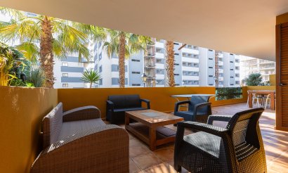 Resale - Apartment / flat - Torrevieja - Punta Prima