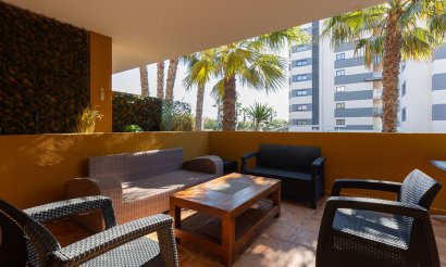 Resale - Apartment / flat - Torrevieja - Punta Prima