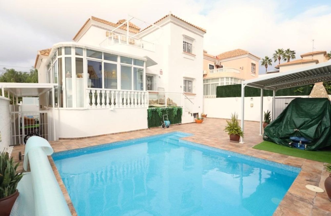Resale - Villa - San Miguel de Salinas - Las filipinas