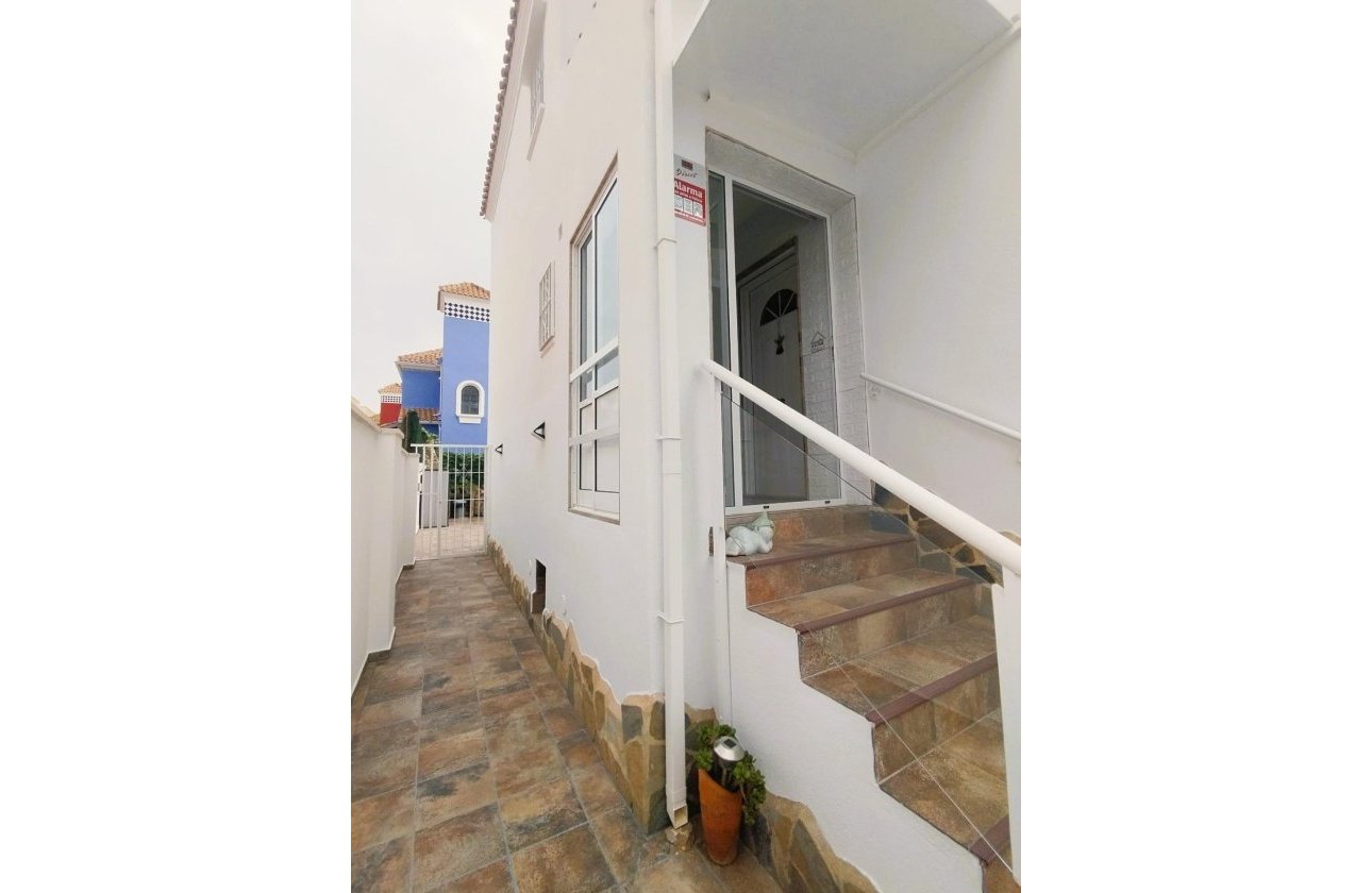 Resale - Villa - San Miguel de Salinas - Las filipinas