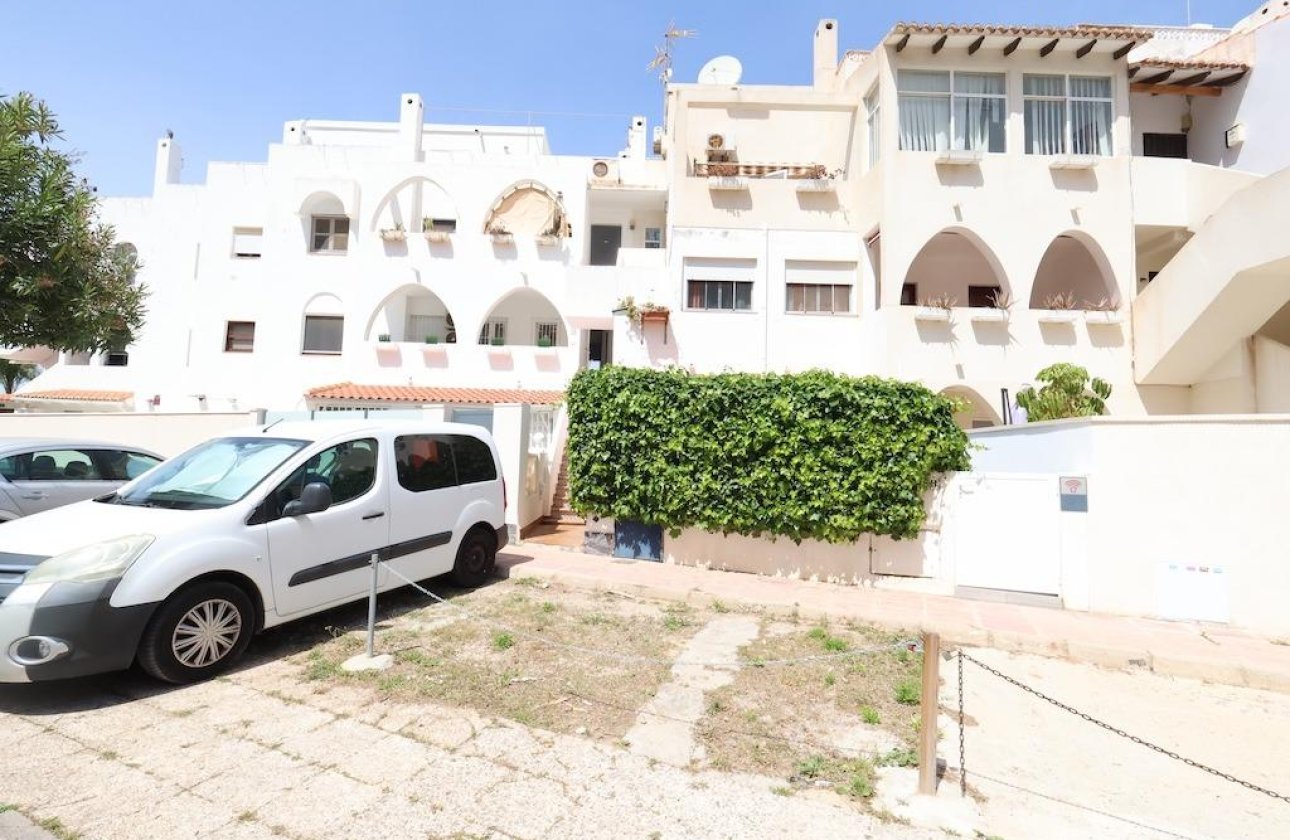 Resale - Apartment / flat - Orihuela Costa - La Zenia