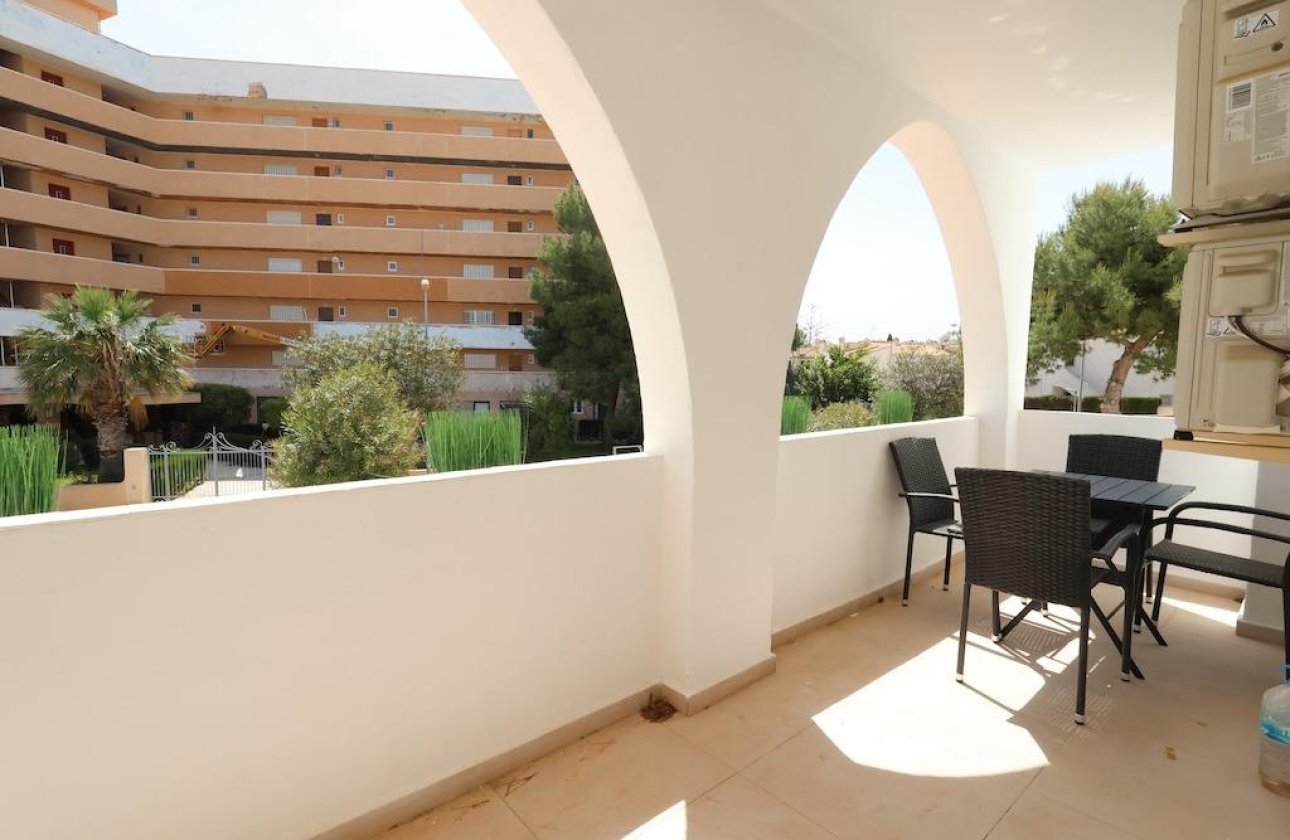 Resale - Apartment / flat - Orihuela Costa - La Zenia