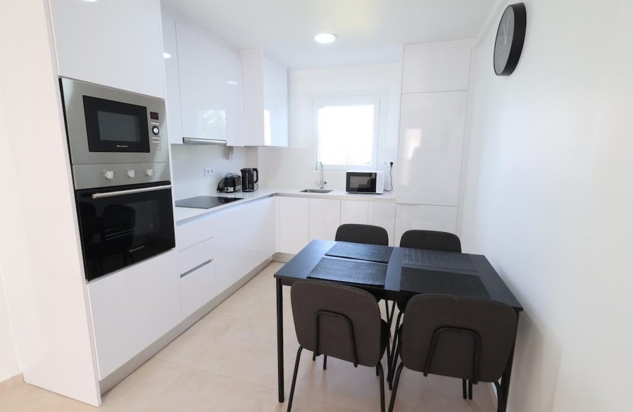 Resale - Apartment / flat - Orihuela Costa - La Zenia