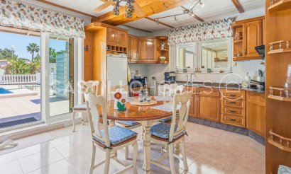 Reventa - Villa - Torrevieja - Torreta Florida