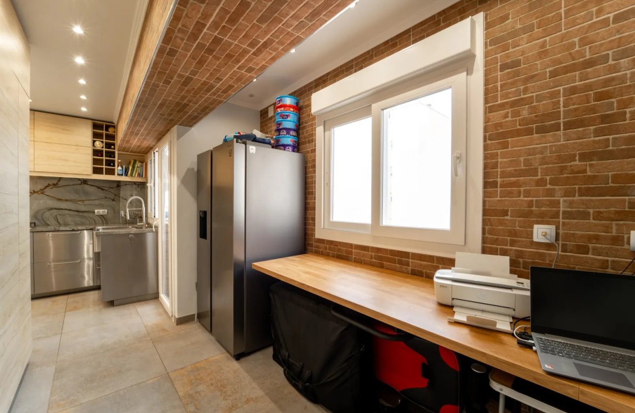 Resale - Apartment / flat - Torrevieja - Playa Del Cura