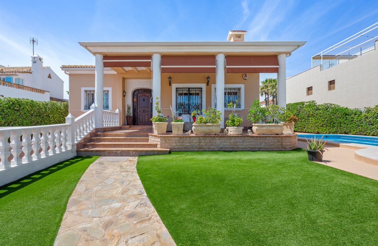Revente - Villa - Torrevieja - La Mata