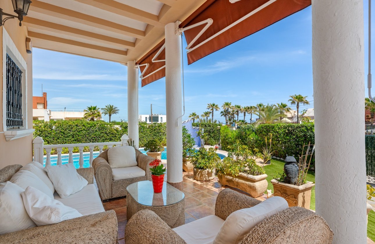 Revente - Villa - Torrevieja - La Mata