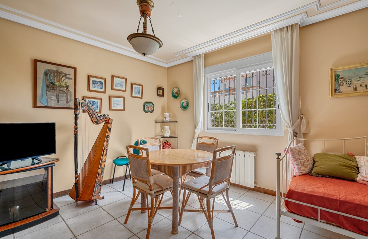 Revente - Villa - Torrevieja - La Mata