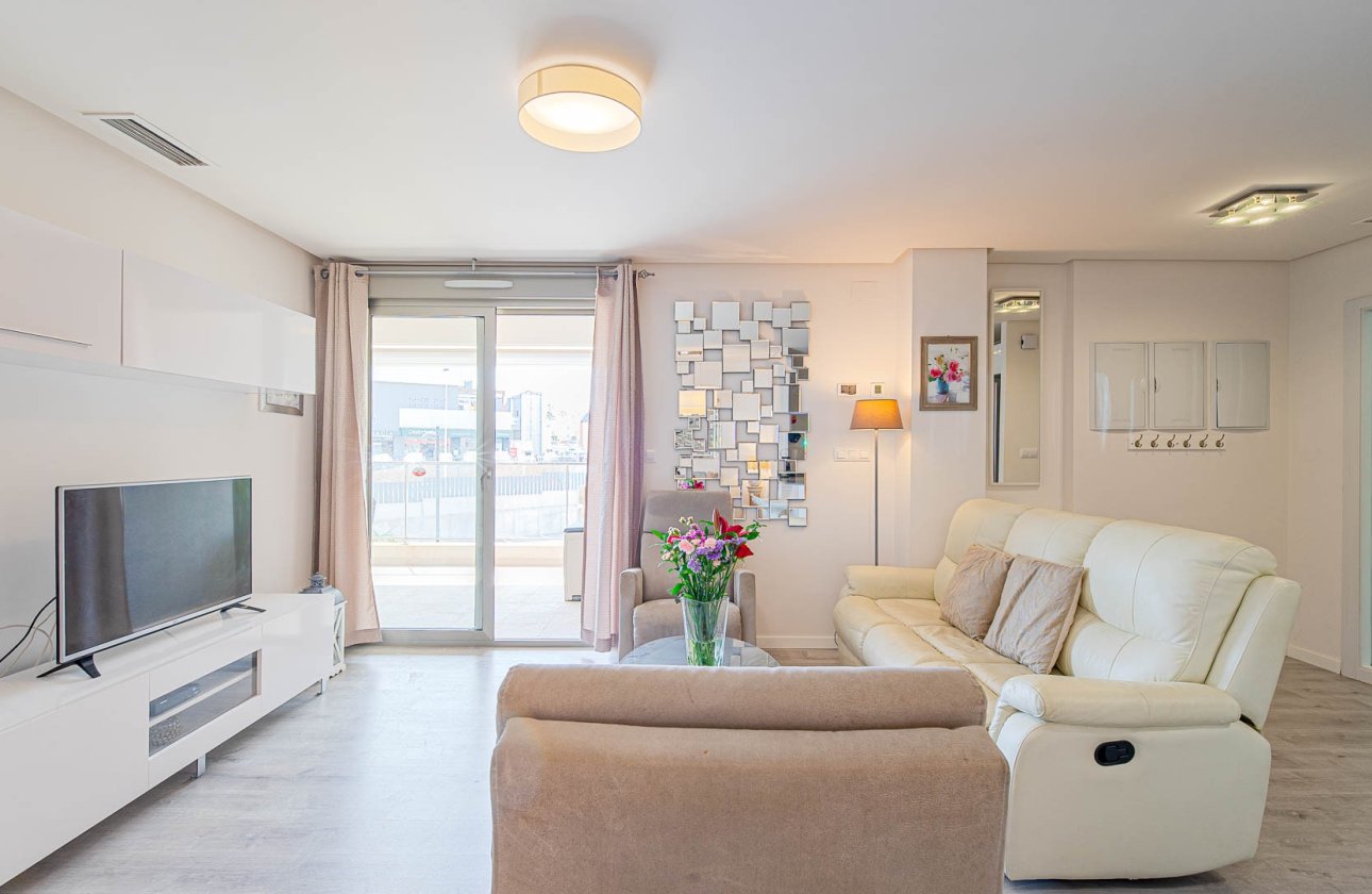 Reventa - Apartamento / piso - Orihuela Costa - Los Dolses