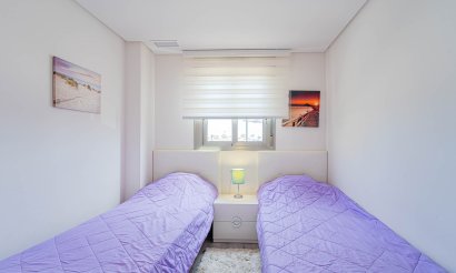 Reventa - Apartamento / piso - Orihuela Costa - Los Dolses
