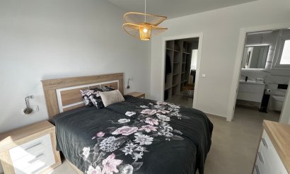 Resale - Villa - Orihuela - Entre Naranjos Vistabella Golf