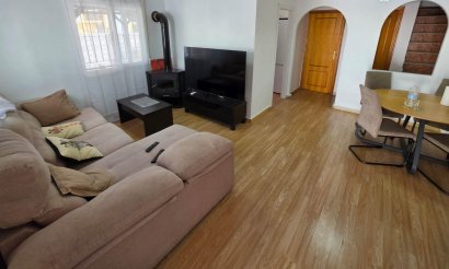 Resale - Townhouse - Torrevieja - La Siesta - El Salado -  Torreta