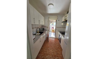 Resale - Townhouse - Torrevieja - La Siesta - El Salado -  Torreta