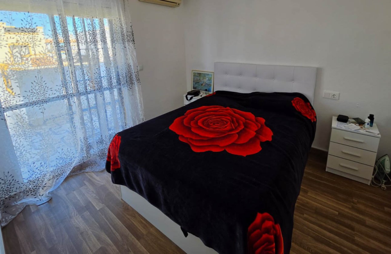Resale - Townhouse - Torrevieja - La Siesta - El Salado -  Torreta