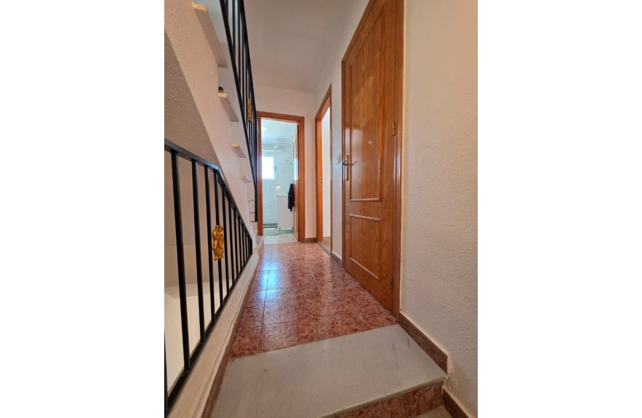 Resale - Townhouse - Torrevieja - La Siesta - El Salado -  Torreta