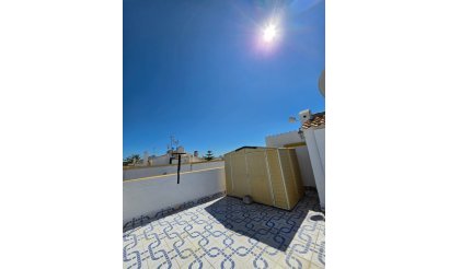 Resale - Townhouse - Torrevieja - La Siesta - El Salado -  Torreta
