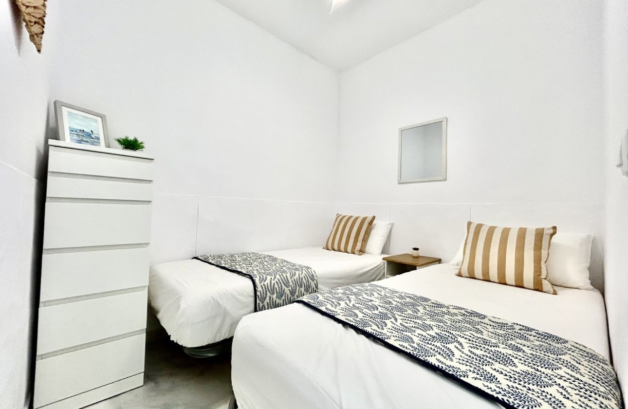 Resale - Apartment / flat - La Zenia