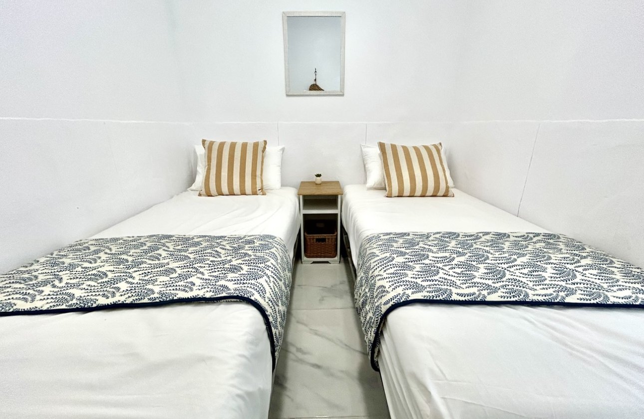 Resale - Apartment / flat - La Zenia
