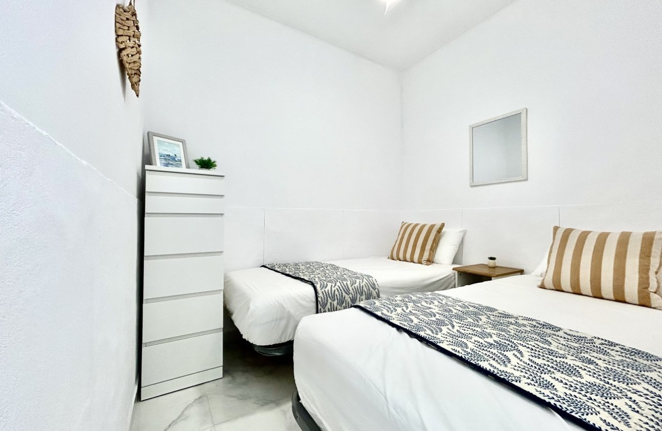 Resale - Apartment / flat - La Zenia