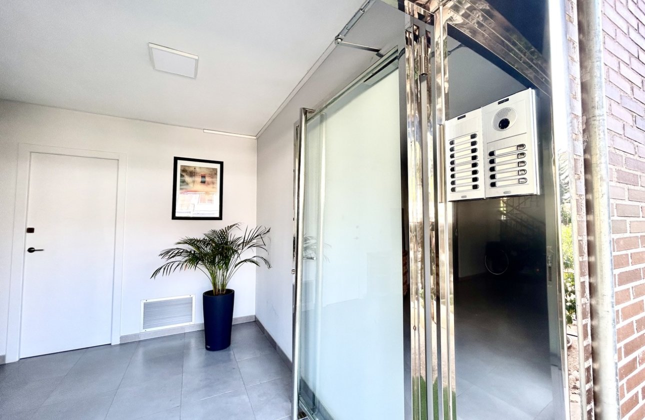 Resale - Apartment / flat - La Zenia