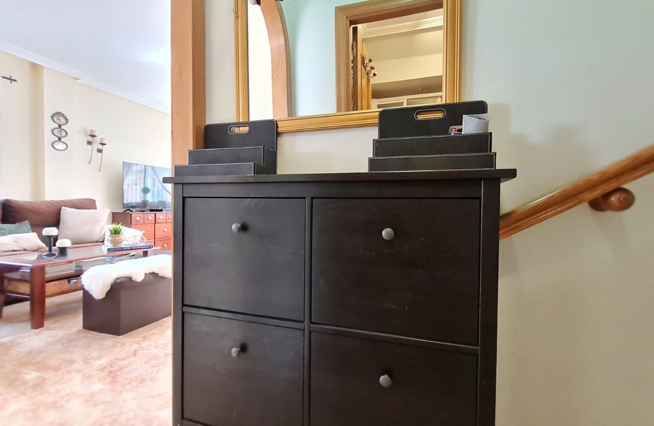 Resale - Villa - Orihuela Costa - Los Dolses