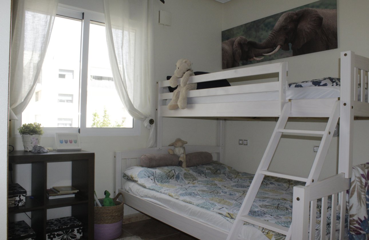 Resale - Villa - Orihuela Costa - Los Dolses