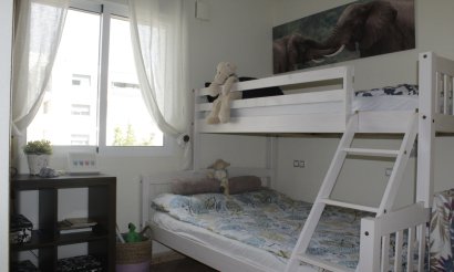 Resale - Villa - Orihuela Costa - Los Dolses