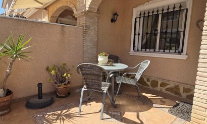 Resale - Villa - Orihuela Costa - Los Dolses