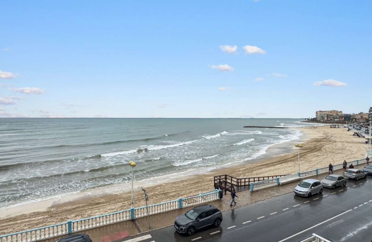 Resale - Apartment / flat - Torrevieja - Playa de los Locos