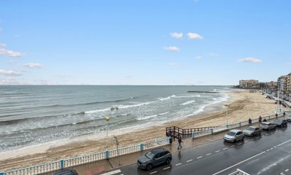 Resale - Apartment / flat - Torrevieja - Playa de los Locos