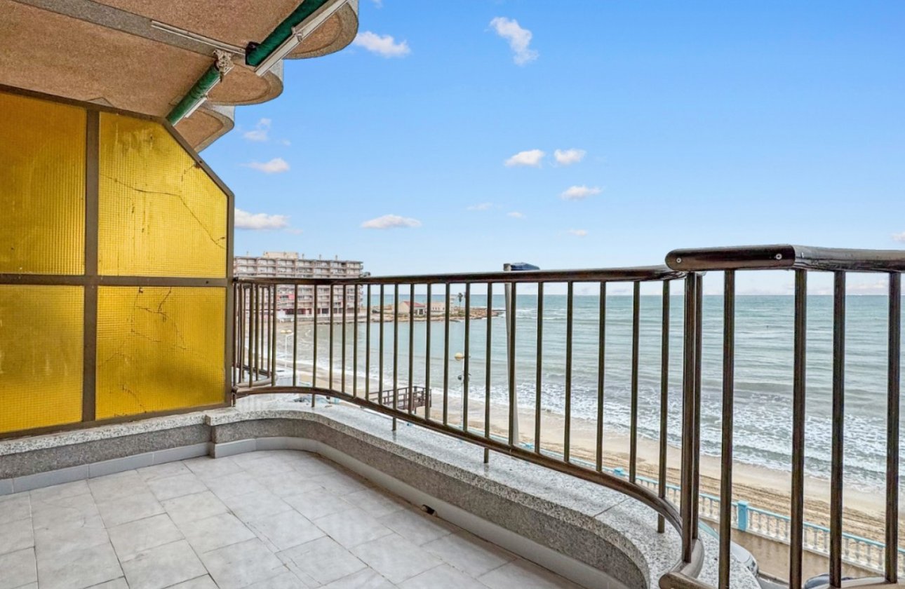 Resale - Apartment / flat - Torrevieja - Playa de los Locos