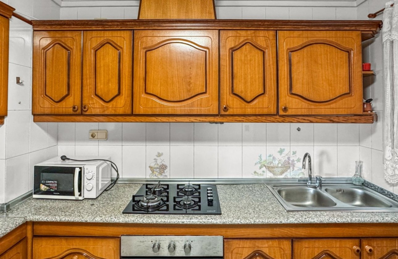 Resale - Apartment / flat - Torrevieja - Playa de los Locos