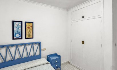 Resale - Apartment / flat - Torrevieja - Playa de los Locos