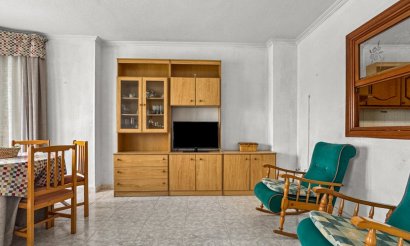 Resale - Apartment / flat - Torrevieja - Playa de los Locos