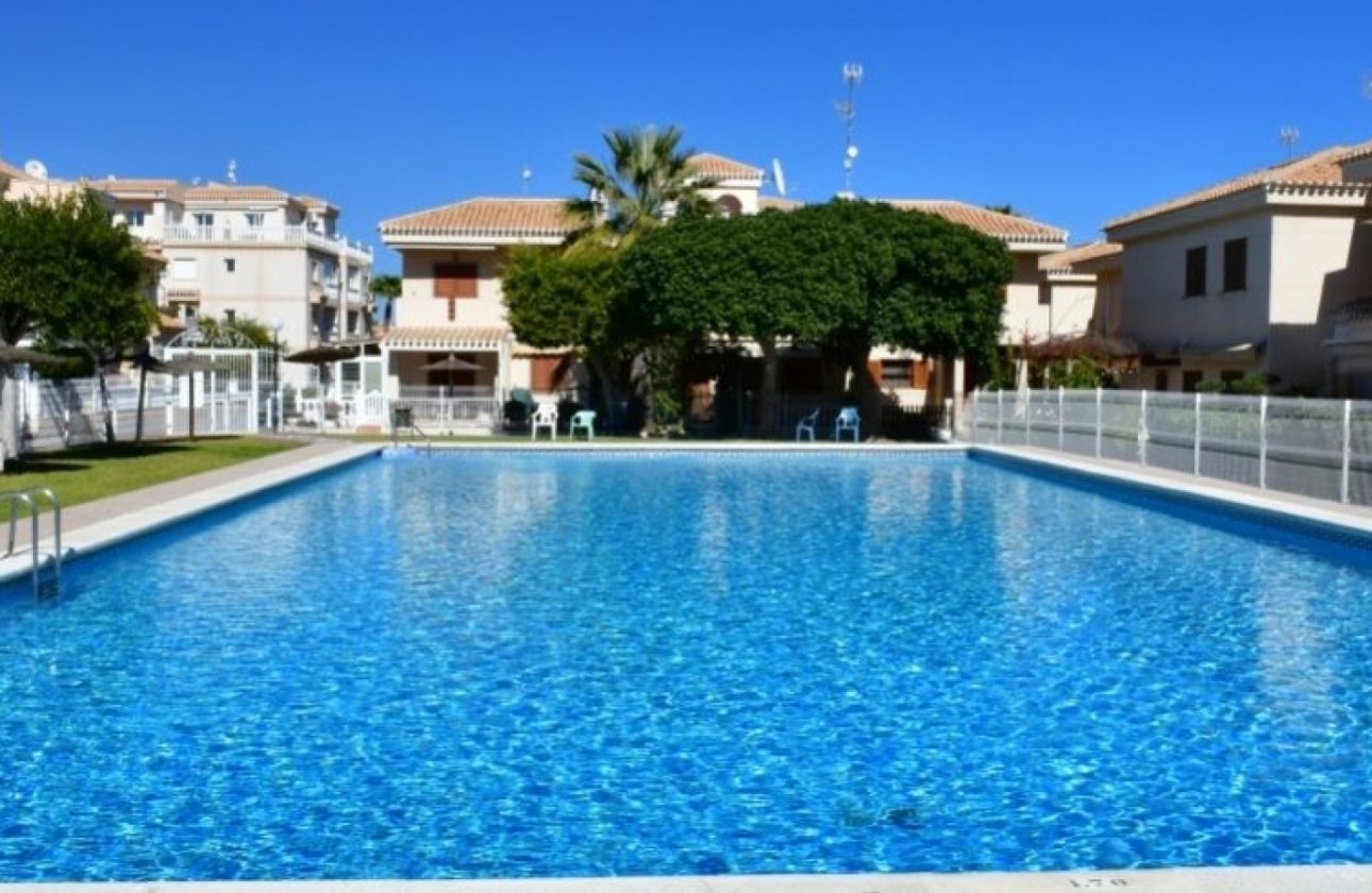 Resale - Apartment / flat - Orihuela Costa - Playa Flamenca