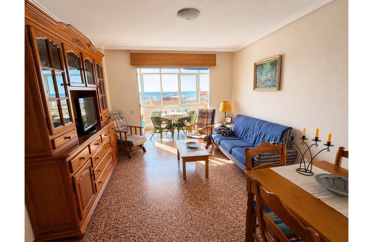 Resale - Apartment / flat - Torrevieja - La Mata