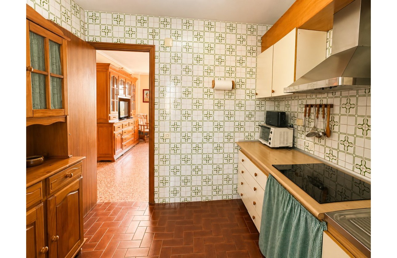 Resale - Apartment / flat - Torrevieja - La Mata