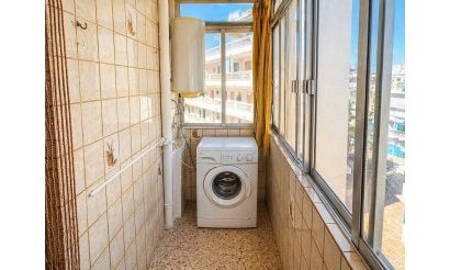 Resale - Apartment / flat - Torrevieja - La Mata