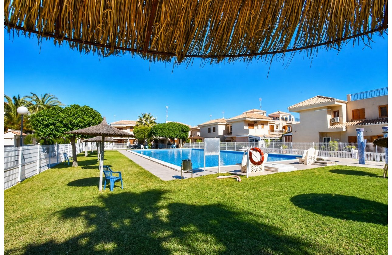 Resale - Apartment / flat - Orihuela Costa - Playa Flamenca