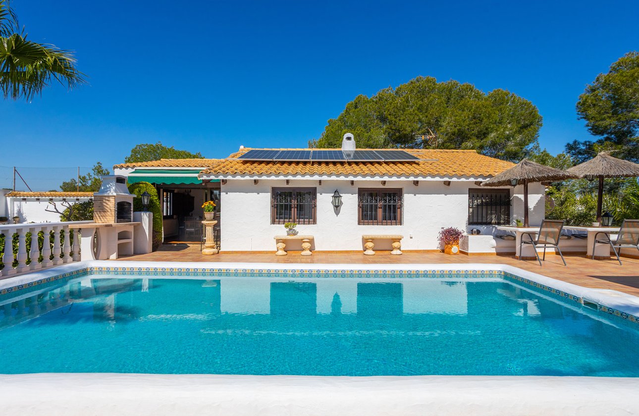 Resale - Villa - Orihuela - Orihuela Costa
